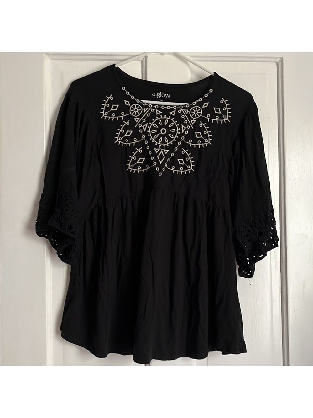 Maternity shirt eyelet embroidery‎ XS